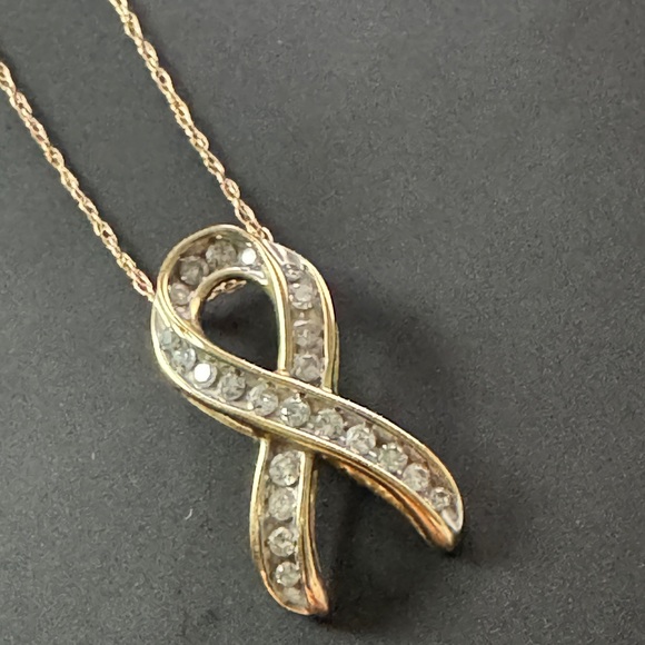 10kt Gold Diamond Ribbon Pendant - Picture 2 of 7